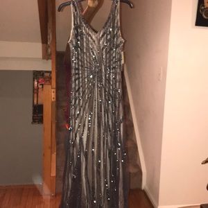 J. Kara NY: Sleeveless Vneck Beaded Gown